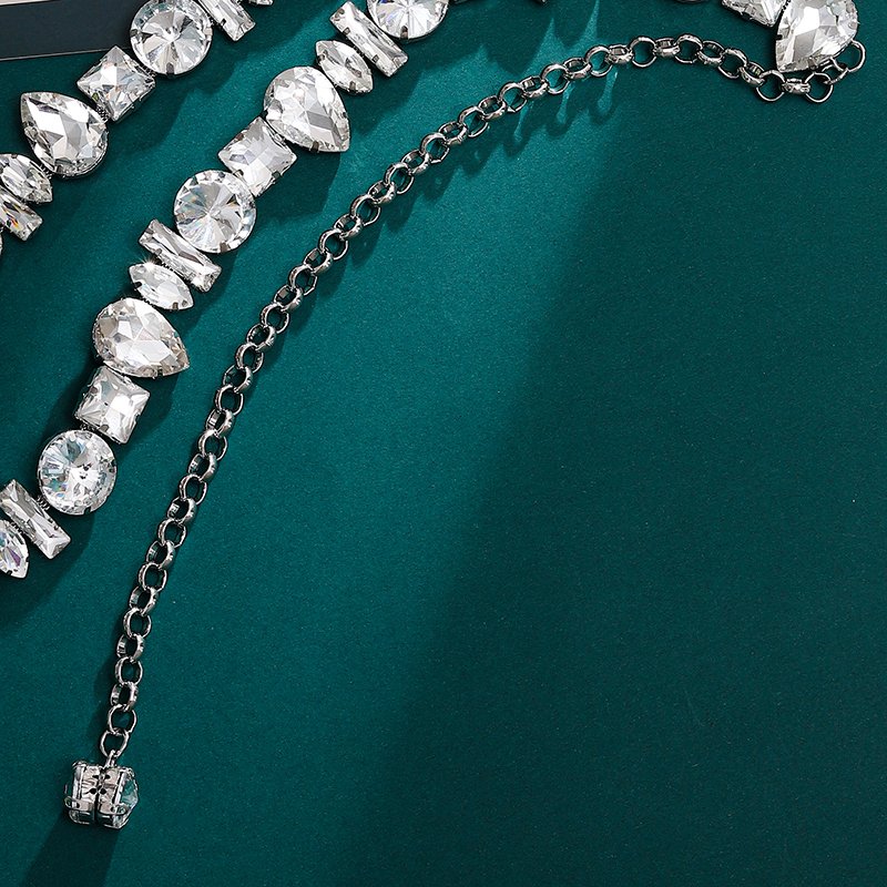 LUOAYN Fashion Crystal Diamond Rhinestones Navel Nail Waist Chain Glittering Crystal Diamond Belly Waist Chain