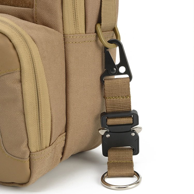 Wholesale Quick Release Metal Buckles Key Chain Hook EDC Tactical Gear Molle Buckle For Tactical Bag