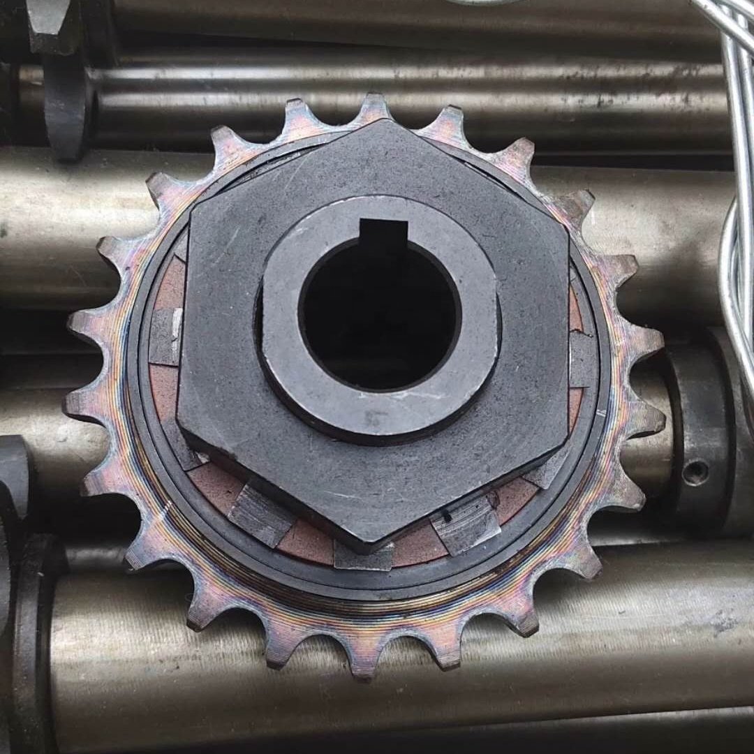 steel plate type conveyor belt part of chip conveyor cnc machine conveyor belt with sprocket