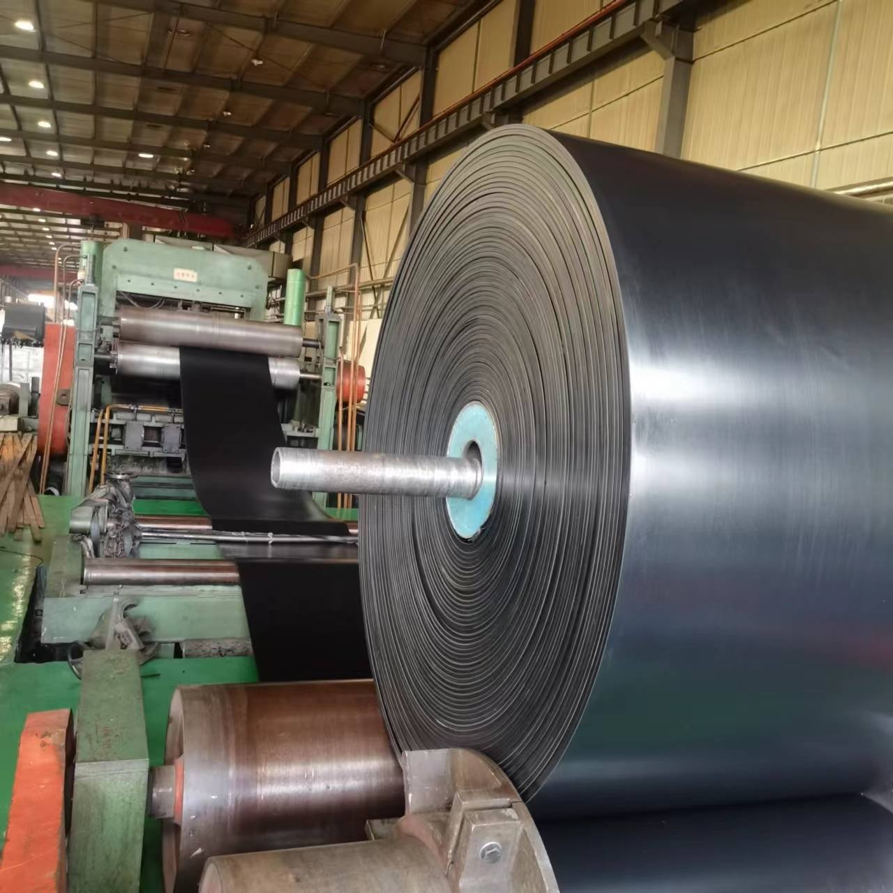 Rubber Belt Conveyor 500-2200mm Insertion Industrial Nylon Conveyor Belt for Machine Cheap Conveyor Chain