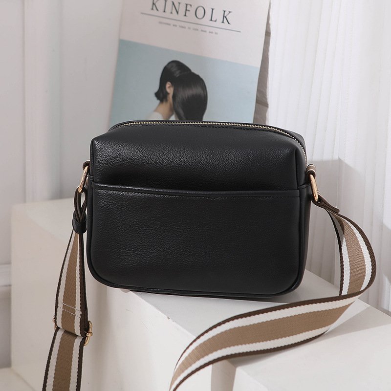 Customized women's camera bag, mint mini belt bag with storage card slot, fashionable women's waist bag