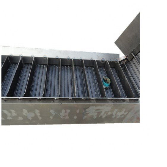 Customized Pitch 50.8mm Belt Scraps Conveyor Chain CNC Steel Hinged Belt Chain Chip Conveyor