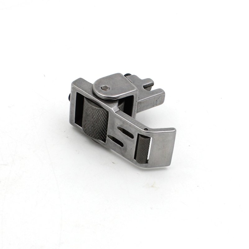 380 Industrial Sewing Machine with Double-needle Chain-Type Sewing Belt Rib Roller Pressing Foot for Apparel Machine Parts