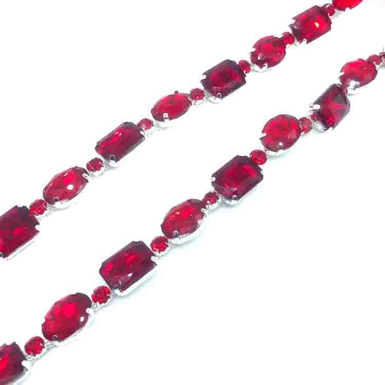China manufacturer sewing rhinestone accessories rhinestone trimming diamond dress trim charm gem trimming chain for costume