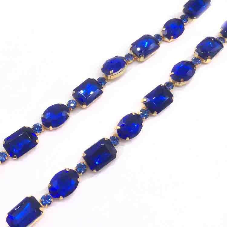 China manufacturer sewing rhinestone accessories rhinestone trimming diamond dress trim charm gem trimming chain for costume