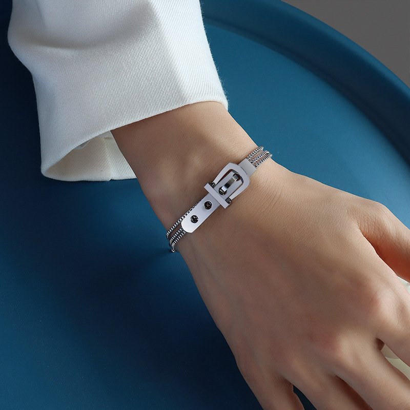 Fashion titanium steel 18k gold bracelet watch belt buckle three-layer rice bead box chain bracelet for women
