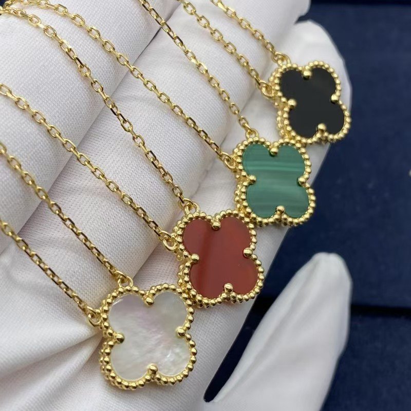 Top S925 silver women's high-end jewelry single flower three leaf necklace, agate mother of pearl necklace