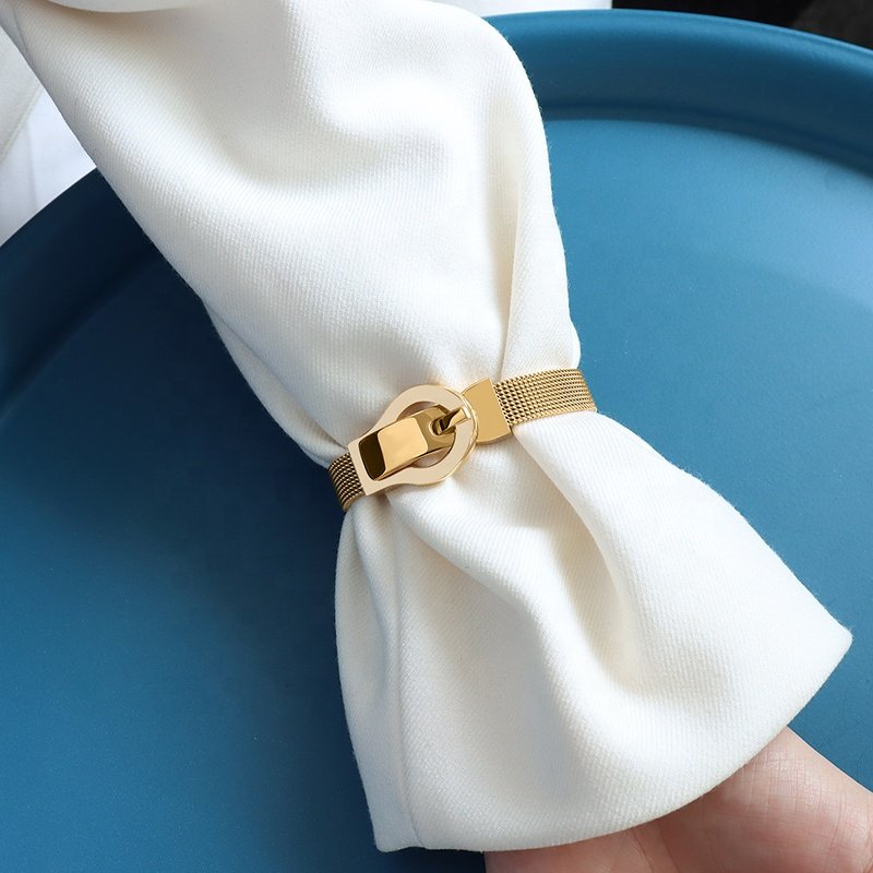Small Luxury Watch Belt Buckle Magnet Bracelet Hand Jewelry Plated 18K Gold Geometric Chain & Link Bracelets Titanium Steel