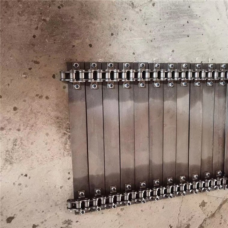 ZhiGong chain conveyor heavy scraper elevator metal conveyor belt waterproof plate chain assembly line conveyor belt