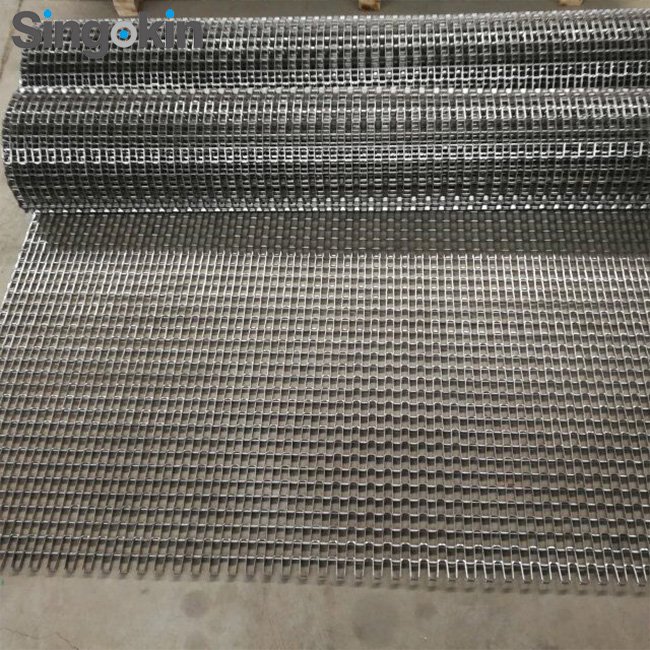 Metal Stainless Steel 304 Great Wall Honeycomb Flat Strip Wire Mesh Conveyor Belt Welded / Lock Edge Matching Gears