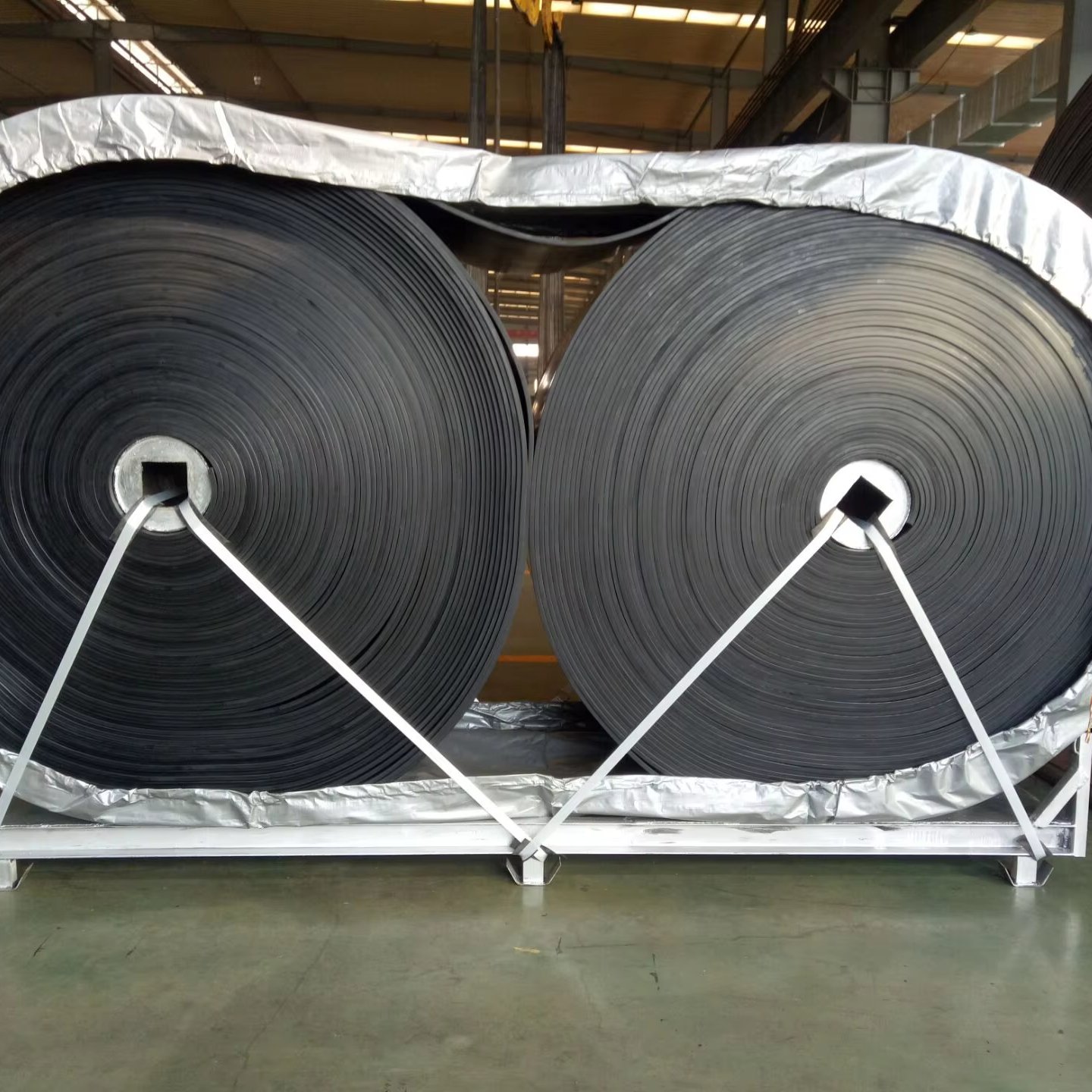 Nylon Conveyor Belt EP Insertion Rubber Belt Conveyor Wear Resistant for Machine Cheap Conveyor Chain in China