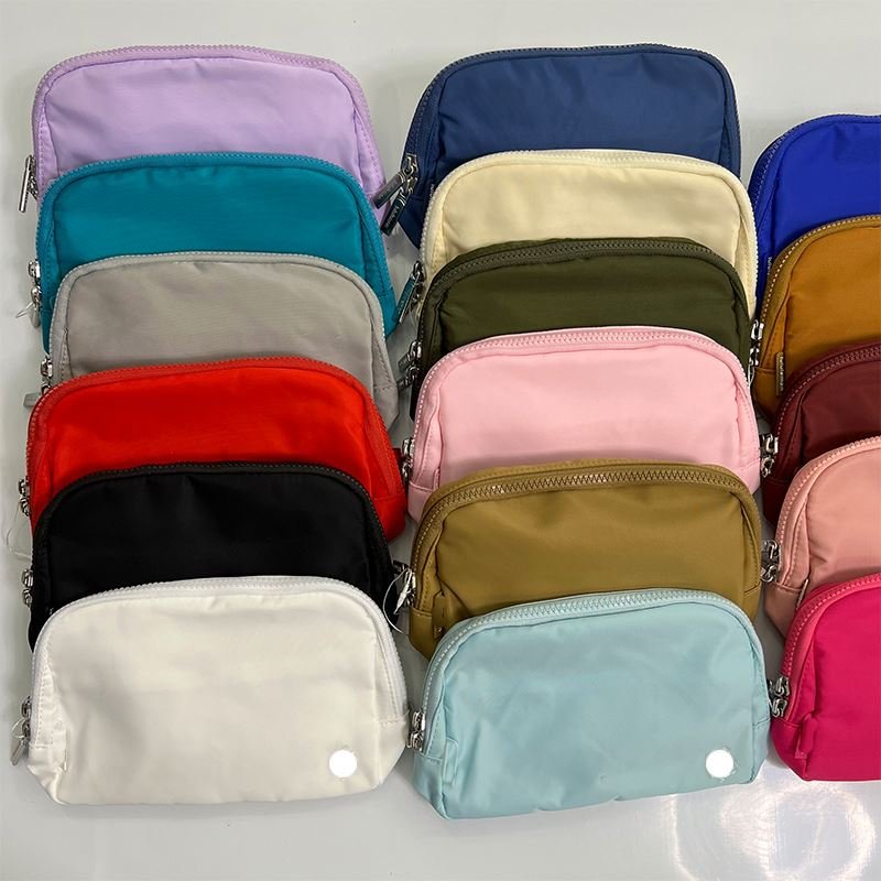 LU LU Outdoor Running 2L Lulu Waistpack Multifunctional Storage Mobile Phone Bag Men and Women Fitness Everywhere Belt Bag