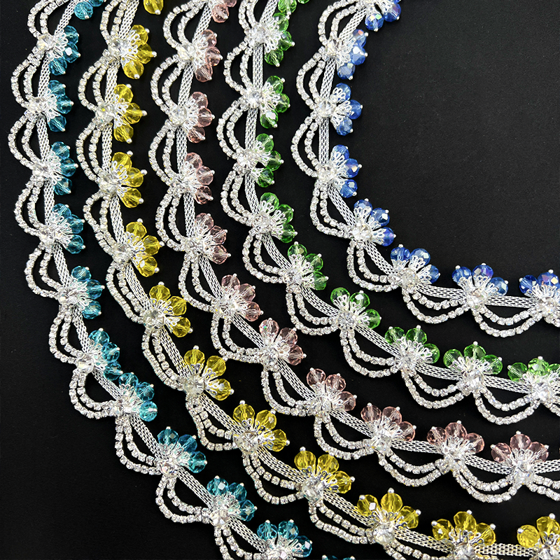 Colorful Flower Embroidery Crystal Chain Rhinestones Trimming Flatback Sew-On Accessories for Wedding Belts Bags Garments