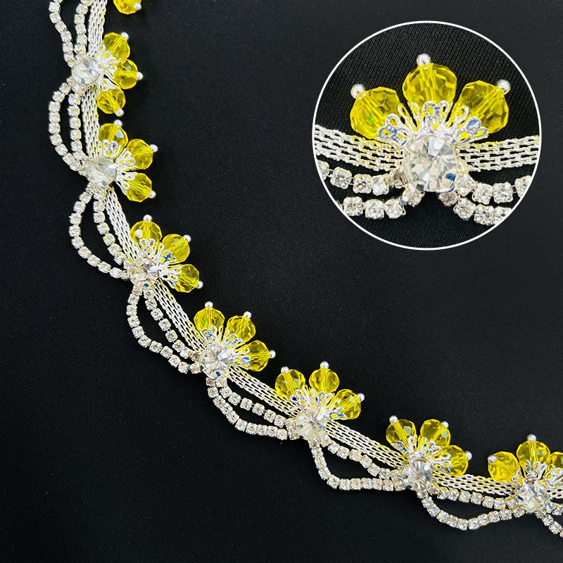 Colorful Flower Embroidery Crystal Chain Rhinestones Trimming Flatback Sew-On Accessories for Wedding Belts Bags Garments