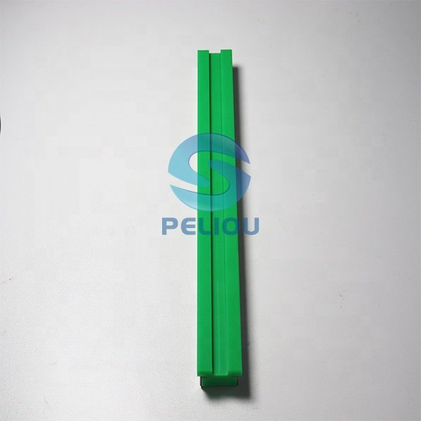 hot selling pe counterweight uhmwpe processed conveyor belt chain guide track rail plastic ware strip roller chain guide support