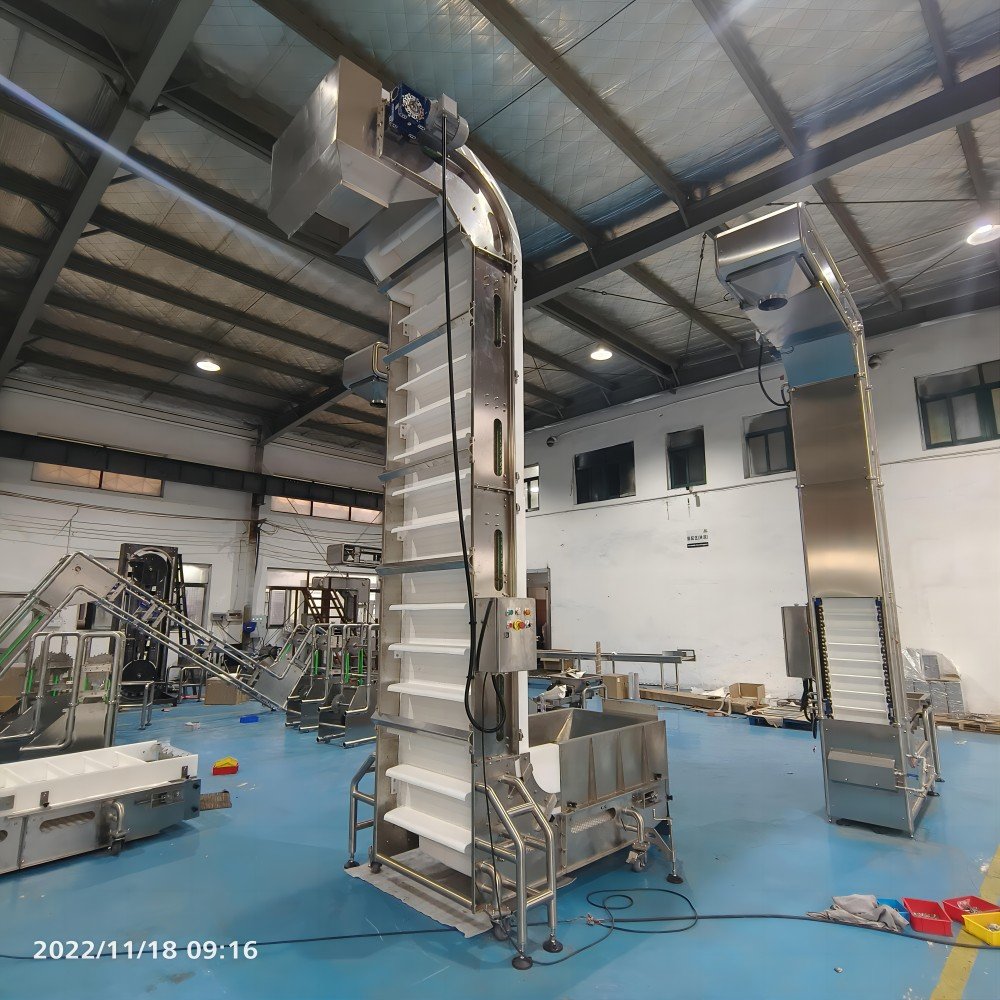 Factory price Stainless Steel Bucket Horizontal Conveying Z type Elevator Conveyor for snacks