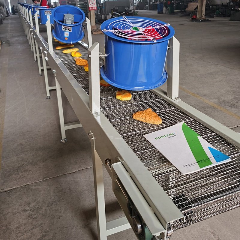china made Fan mesh belt conveyor/ Cooling mesh belt conveyor