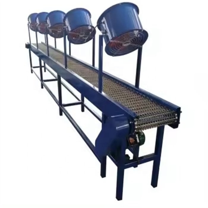 china made Fan mesh belt conveyor/ Cooling mesh belt conveyor