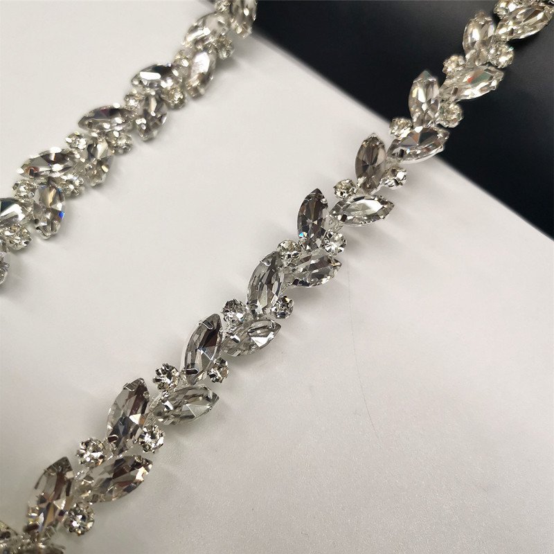 Multiple size Crystal Rhinestone Chain Trimming Bridal Sash Rhinestone Trim Applique Wedding Belt Garment Acces