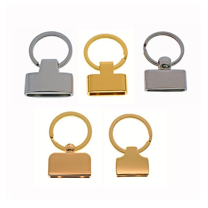 Factory direct sales wristlet high grade car metal key chain with lanyard different size zinc alloy key ring luggage handbag ac