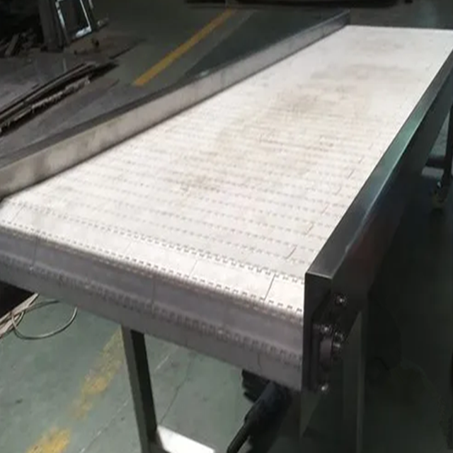 Polypropylene spray flat chain plastic food module plate conveyor
