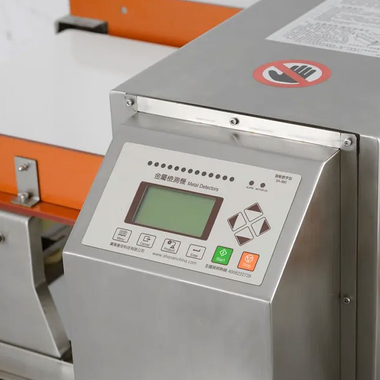 Metal Detection Equipment / Tunnel Metal Detector For Food Processing Industry With Conveyor Belt