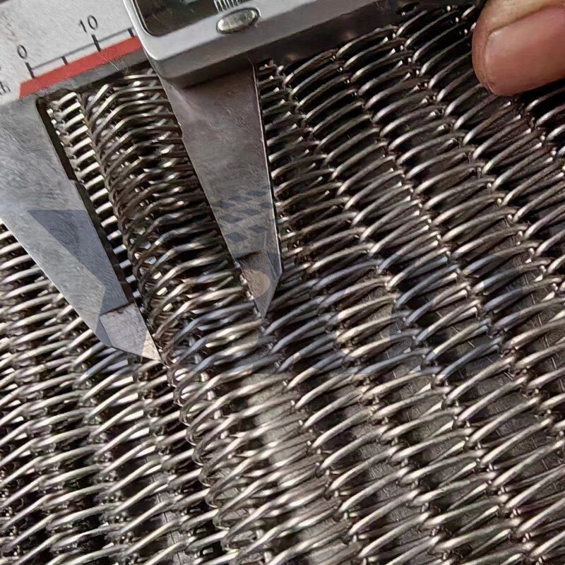 Alloy/Stainless steel spiral conveyor-belt with wheel(gear) for Material Handling Transportation