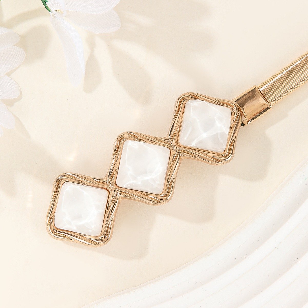 Women Skinny Metal Chain Waist Belt Stretchy Cinch Belt for Dress Gold