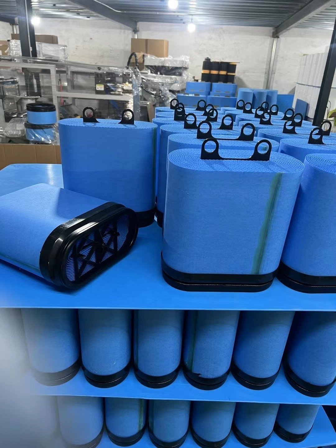 China factory supplies P606121 AF26155 3212411 P608665 AF4203 P606120 cellular filters for John Deere