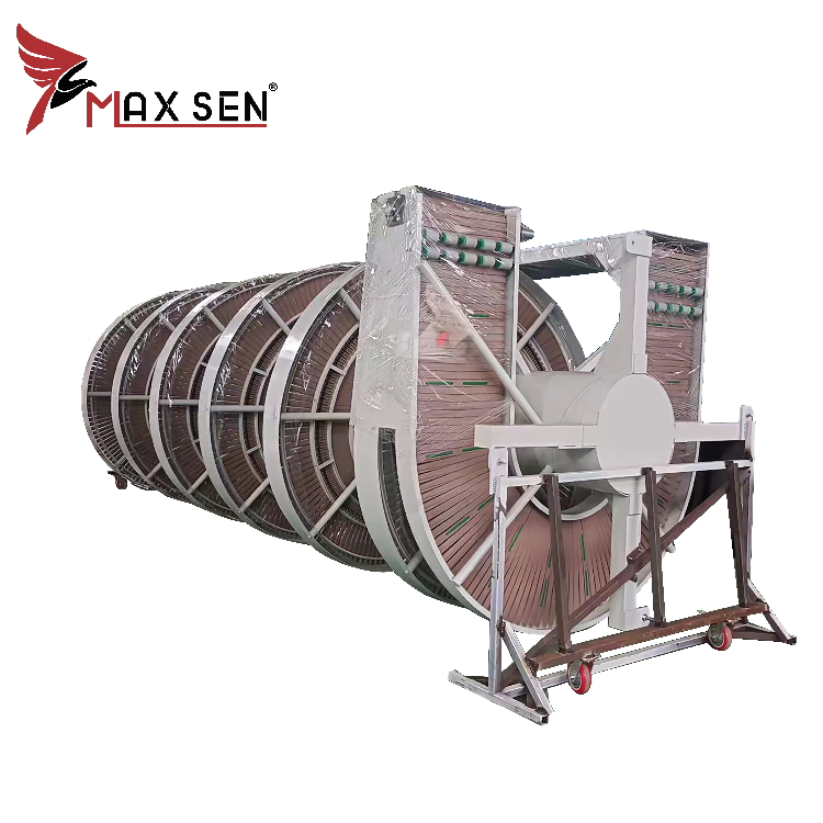 Top Chain Spiral Conveyor with High Quality for Outside Cartons Transport