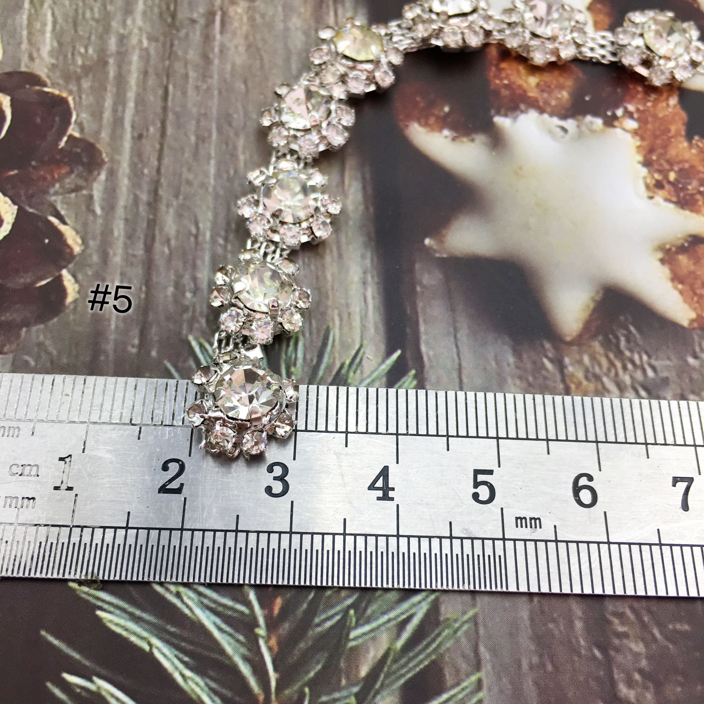 SINRONG Diamond Water Flower Chain DIY Crystal Glass Wedding Dresses Clothes Jewelry Making Oval Shape Rhinestones Flatback