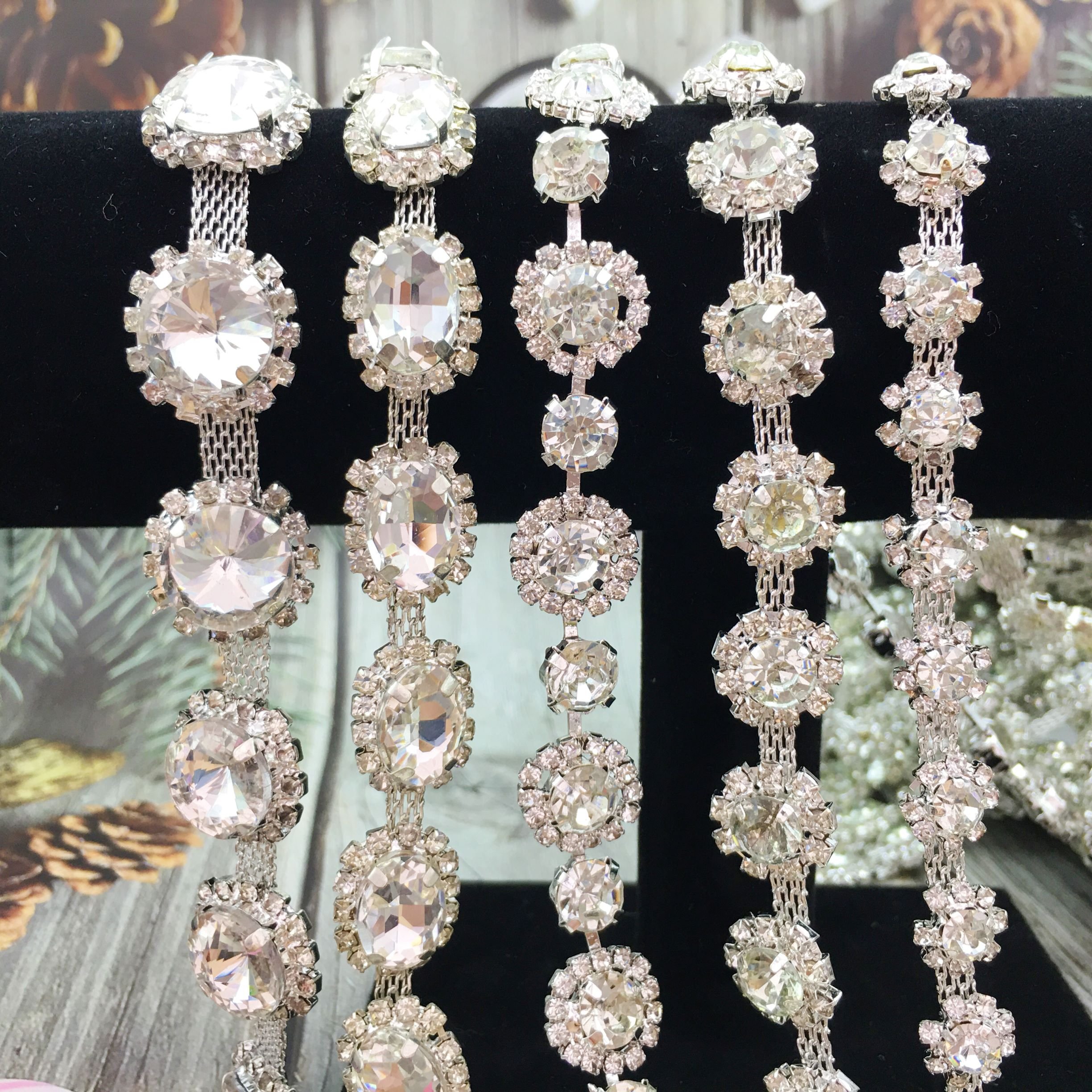 SINRONG Diamond Water Flower Chain DIY Crystal Glass Wedding Dresses Clothes Jewelry Making Oval Shape Rhinestones Flatback