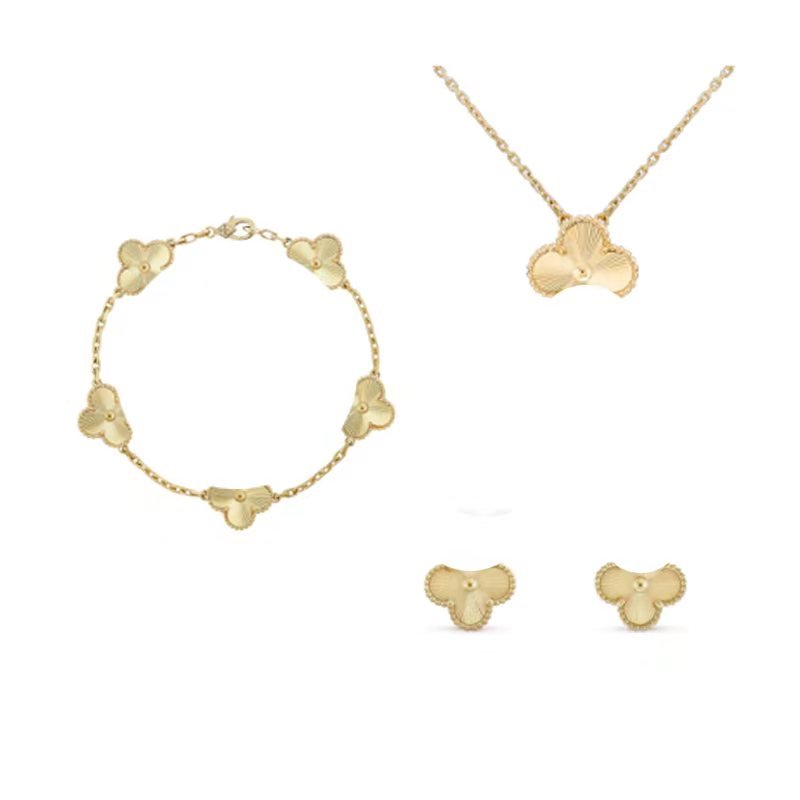 High quality S925 Silver Clover Necklace Classic Fritillaria Agate Charm Necklace Wholesale Women's High end Jewelry
