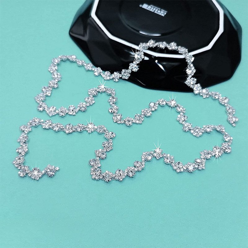 Clothes Garment Accessories Supplier Mental Crystal Crafts Flat Back Belt Chain Transparent Rhinestones Trim