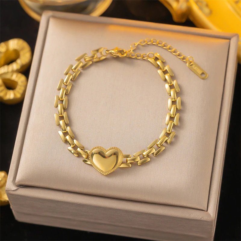 2024 New Stainless Steel Love Heart Strap Bracelet for Women Cuban Chain Geometric Peach Heart Charm Bracelets