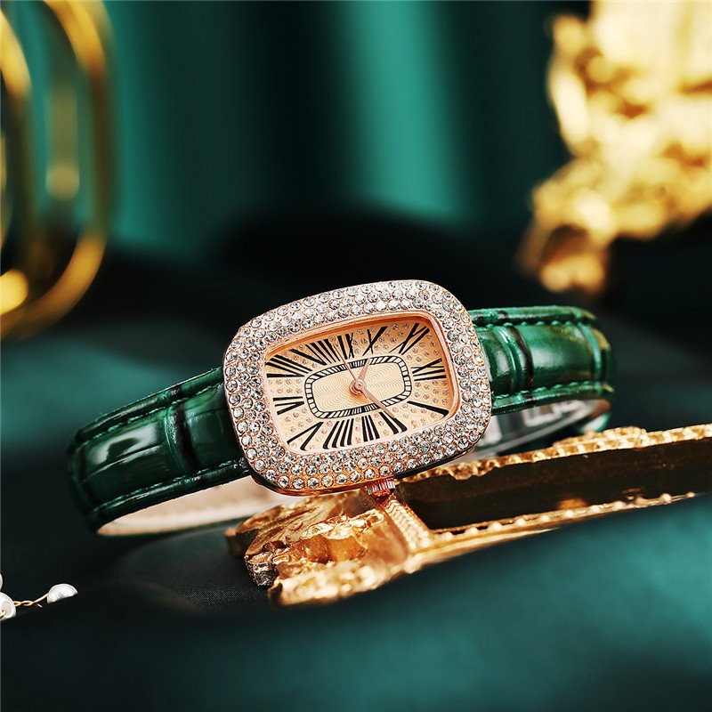Small green watch light luxury women's pigeon egg case full of diamonds British belt watch fashion alloy bracelet watch set