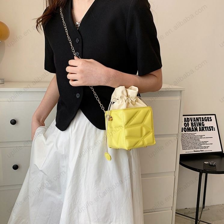 L0148 Luxury Brand Women Pu Leather Sling Drawstring Chain Cube Shoulder Messenger Bag Lady Casual Tote Mini Handbags Purse