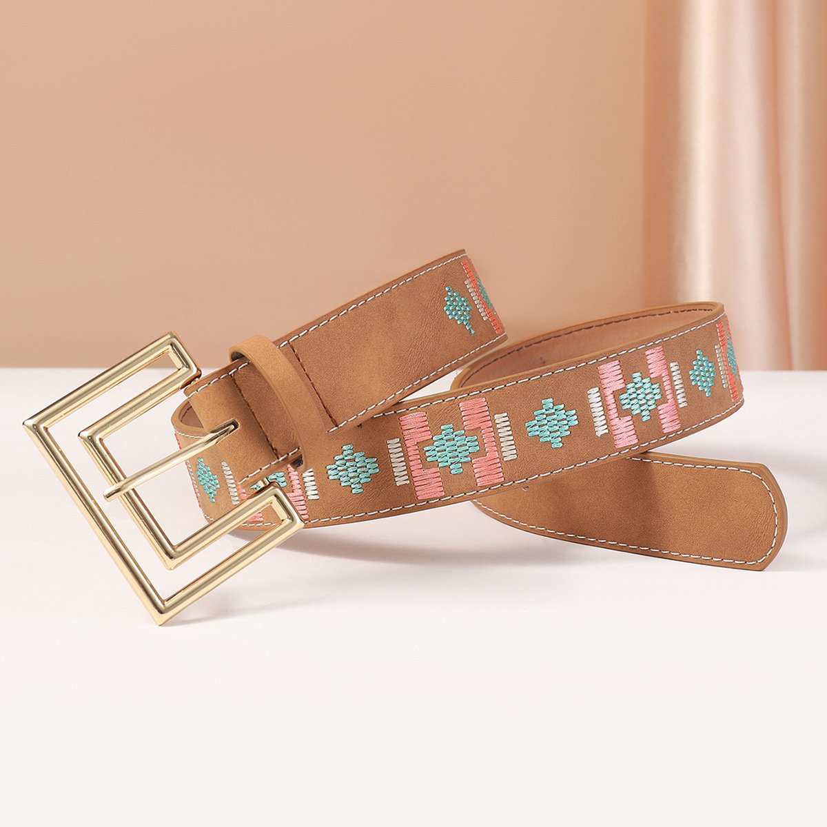 Vintage Ethnic Style Belt Simple Geometric Embroidery Western PU Women's Belt Genuine leather belts from Pakistan