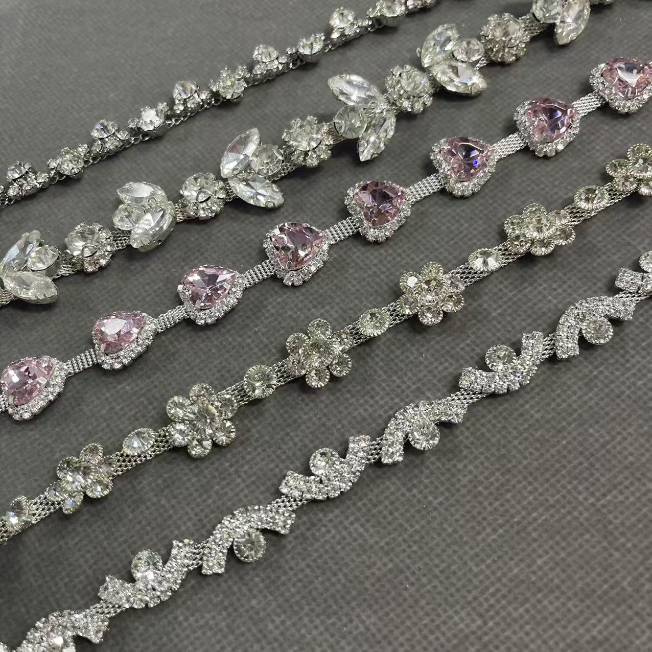 ZSY Wholesale Rhinestone Flower Metal Chain Bridal Sash Lace Crystal Trim Applique Shoes Bags Garment Accessories