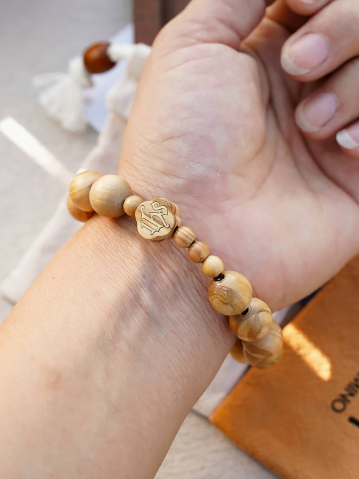 Olive wood elastic bracelet 15mm big beads men and women rose rose roses, Camino original bracelet ethnic style