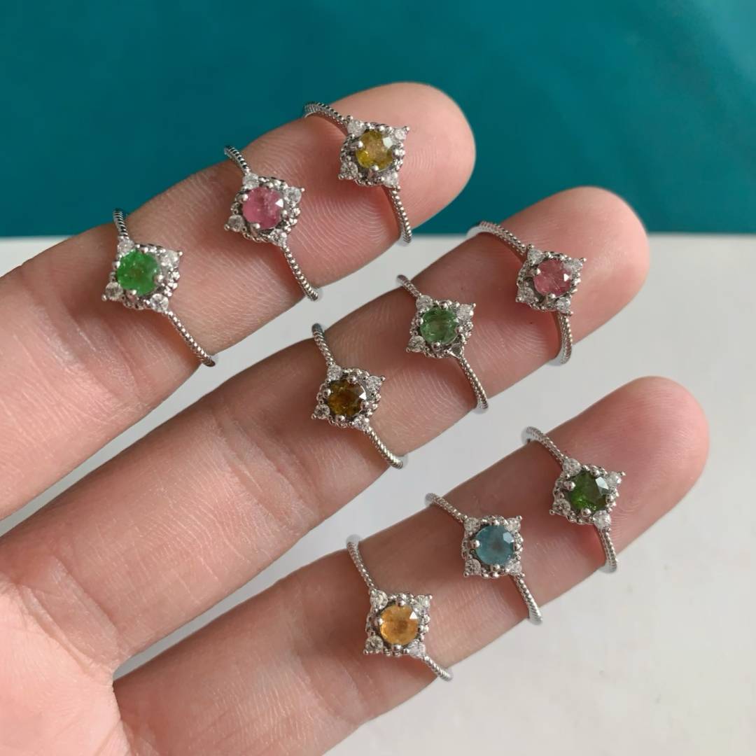 Natural tourmaline ring women's white copper trap live mouth simple and fashionable all -round ring crystal color treasure jewelry