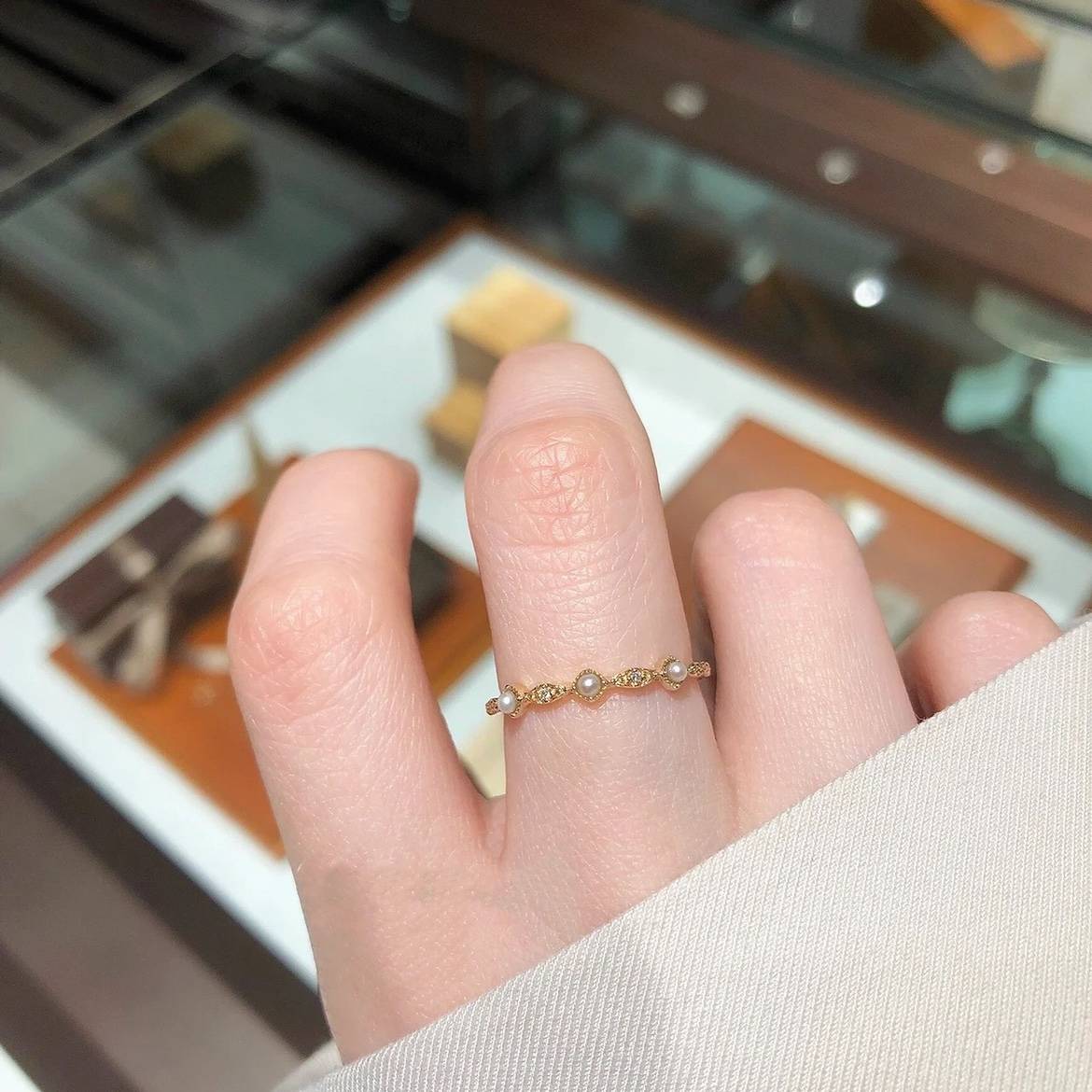 "Victoria" Japanese Agete is the same cute and exquisite gold -plated 18K pearl ring niche design female