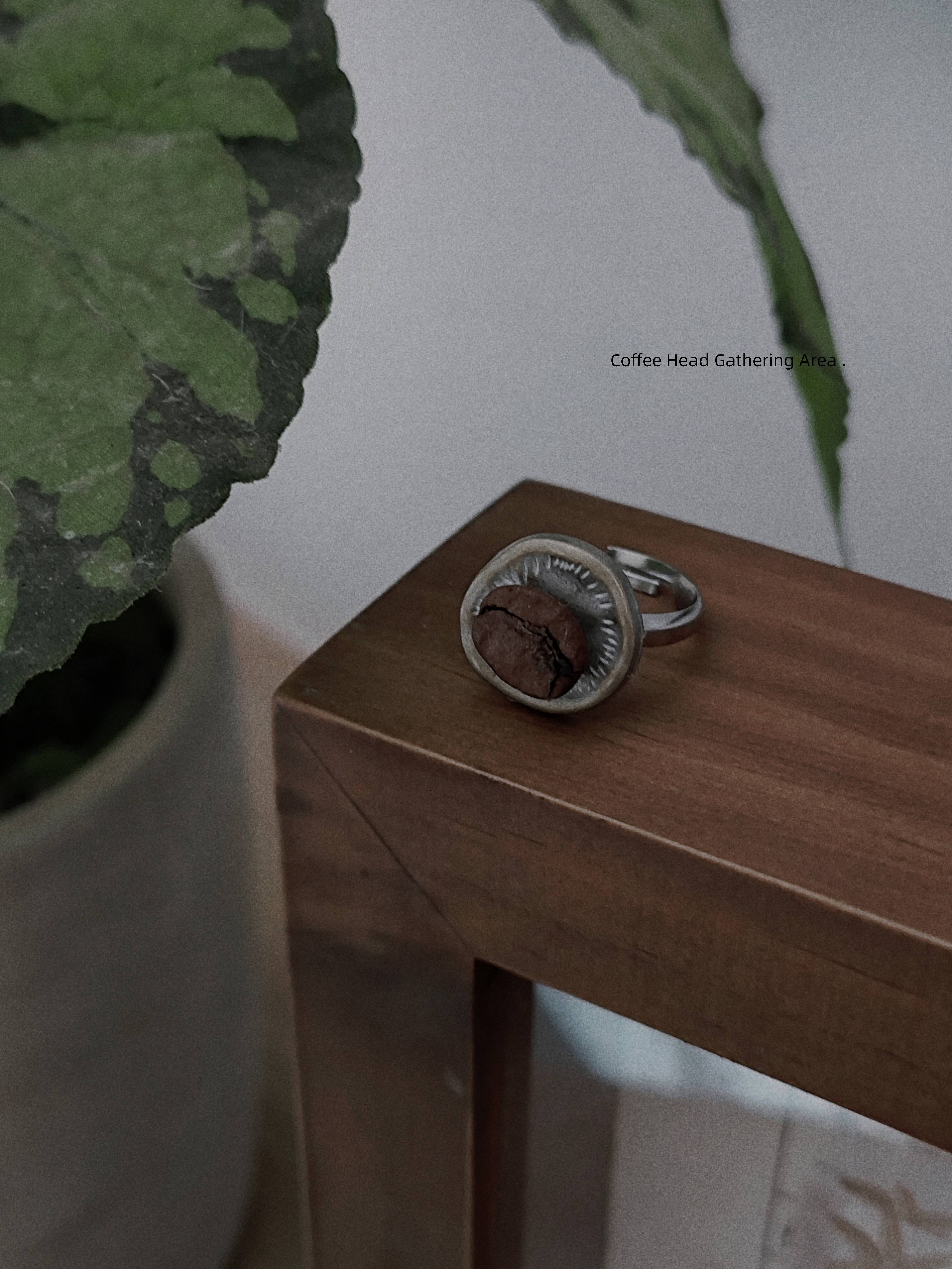 True Coffee Bean Ring Niche Niche Niche Shiregen Open Cable with Calendar Culture Retro Forests Men and Women Jewelry