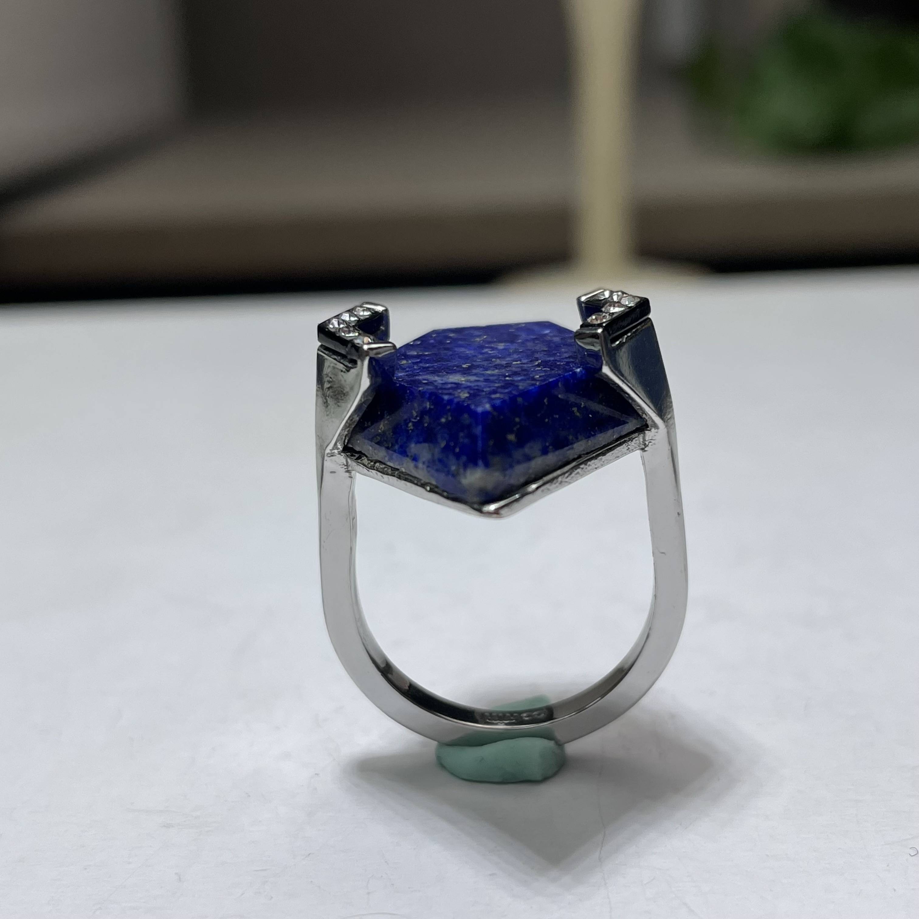 Jewelry MICO labeling lapigish stone fashion ring 11.16-28