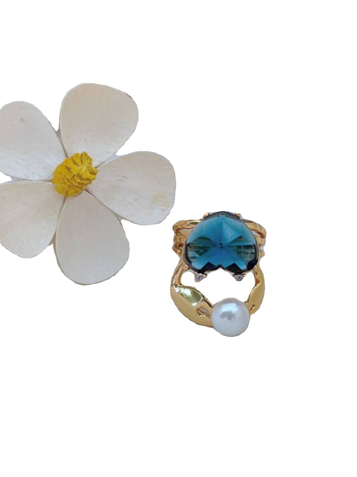 Summer fashion light luxury, diligent, cute, sweet, blue heart -shaped rhinestone inlaid metal crab ring