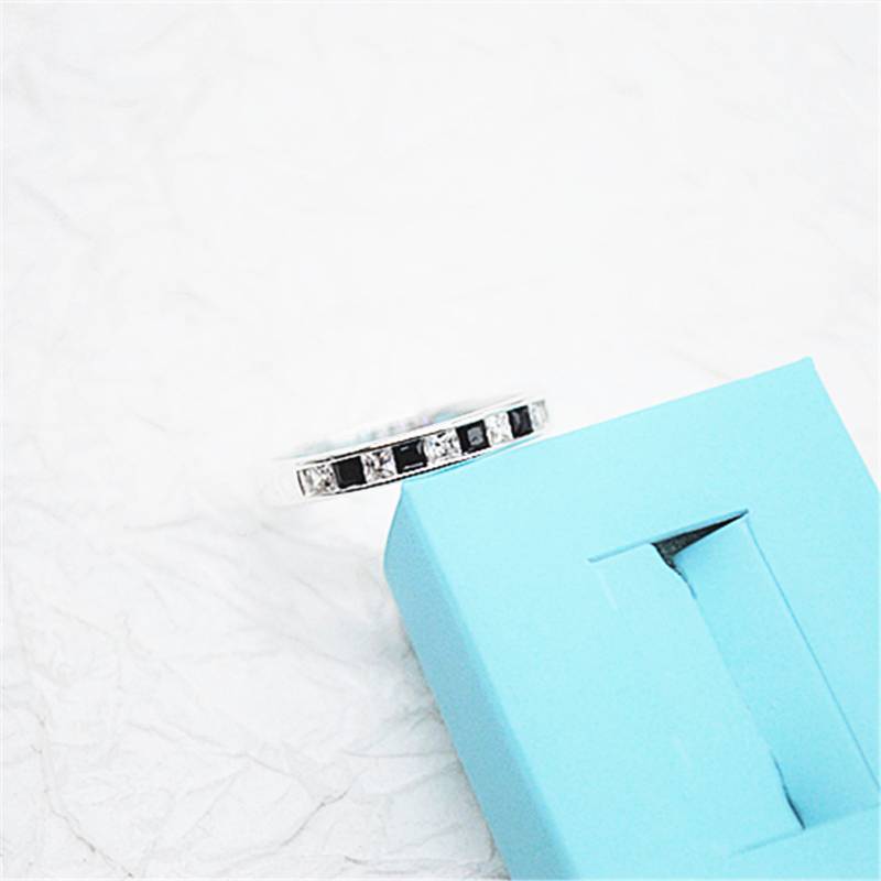 Qingdao Carnila jewelry European and American fashion ring women 925 marking the whole body silver gift box minimalist ring
