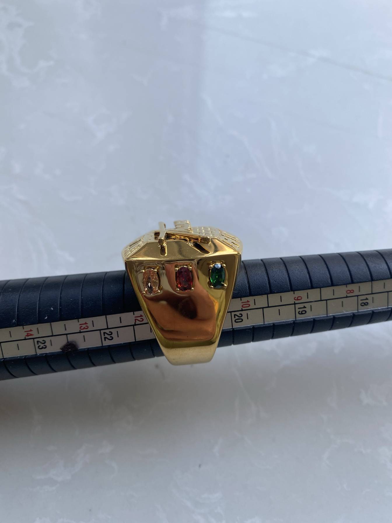Men's ring 11 yards 4.12
