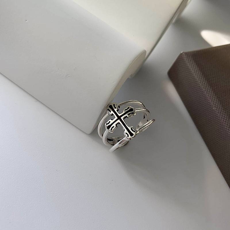 0181 Simple Fashion Cross Shelf Ring Women's Retro European and American Hot Selling Jewelry Pinde Manufacturers