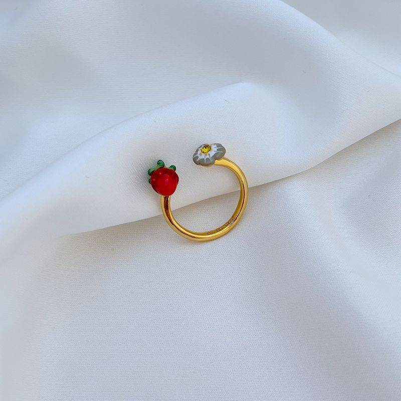 New sweet and cute fashion enamel glaze hand -painted strawberry flower niche design women's opening ring jz13