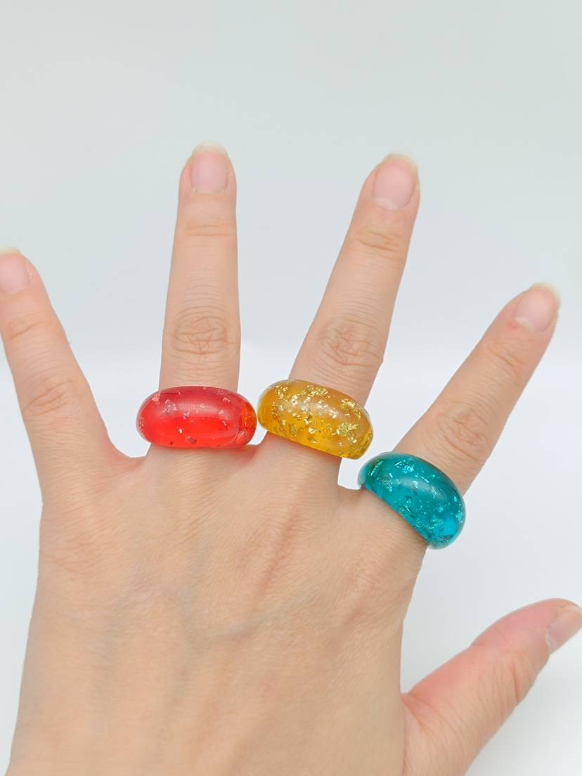 Exit Europe and the United States embedded gold foil color acrylic ring
